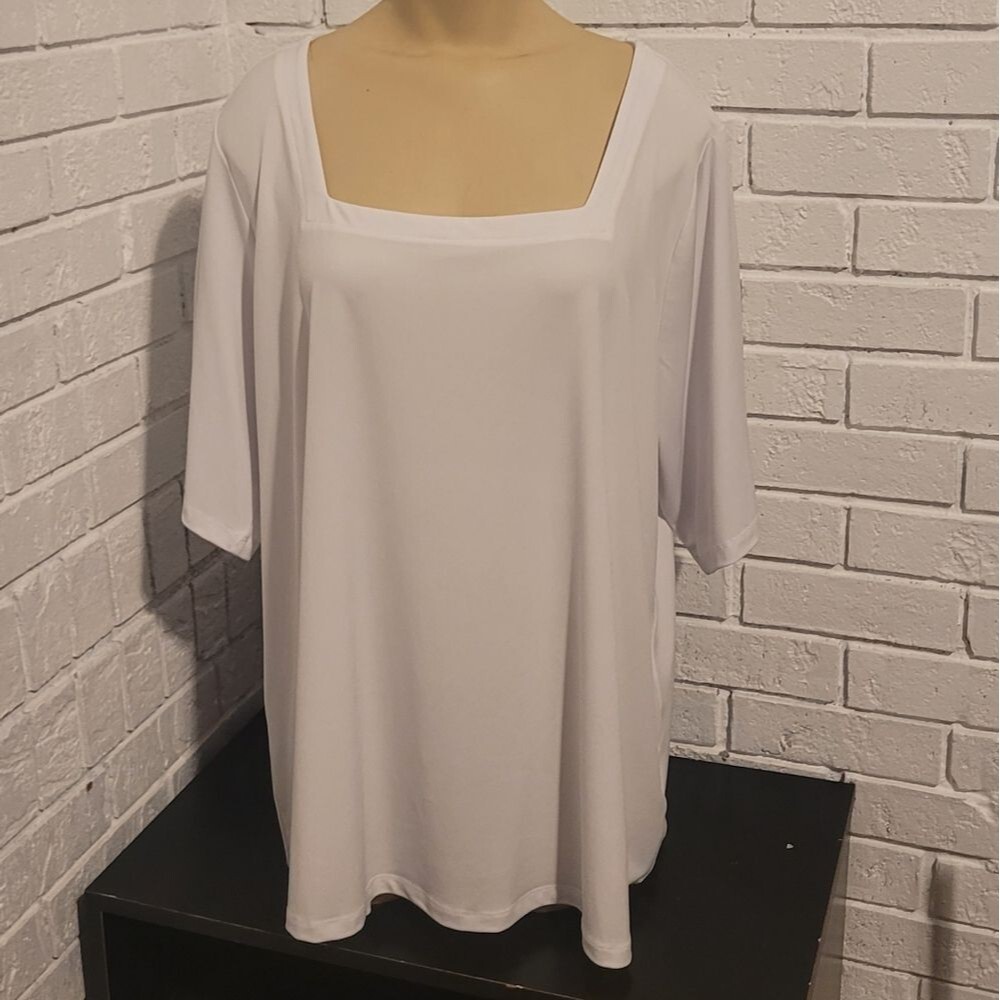 Susan Graver Modern Essentials White Square Neck 3/4 Sleeve Top - US Size 2X